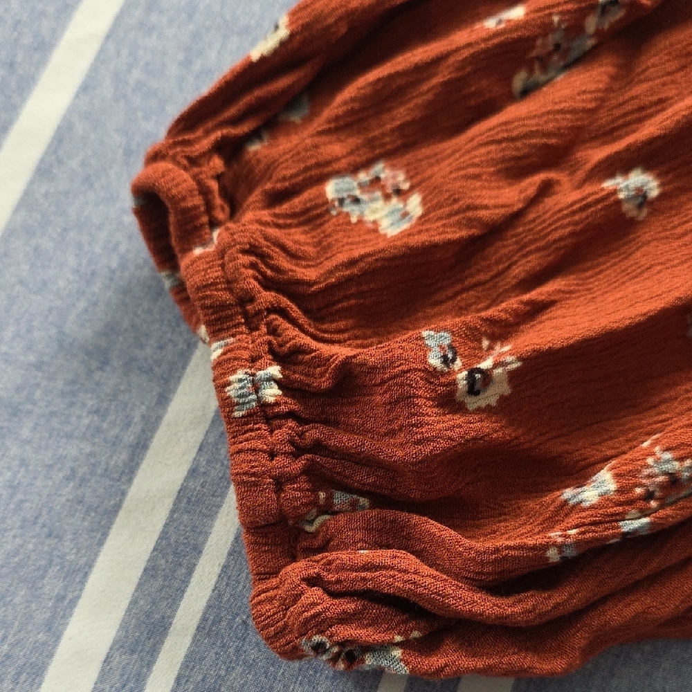 Ces Femme Rust Floral Blouse - Size Large - Picture 4 of 4